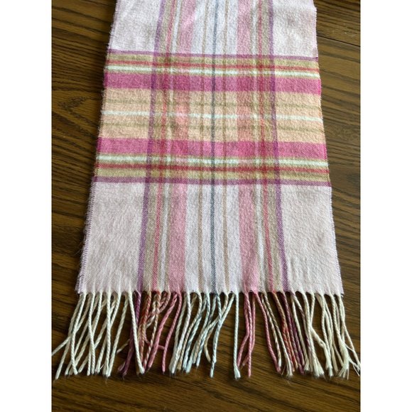 CASHMINK by V. Fraas woman’s pink plaid scarf with fringe - Picture 1 of 4